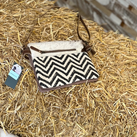 Meet your Posher, Jose - Picture 5 of 6